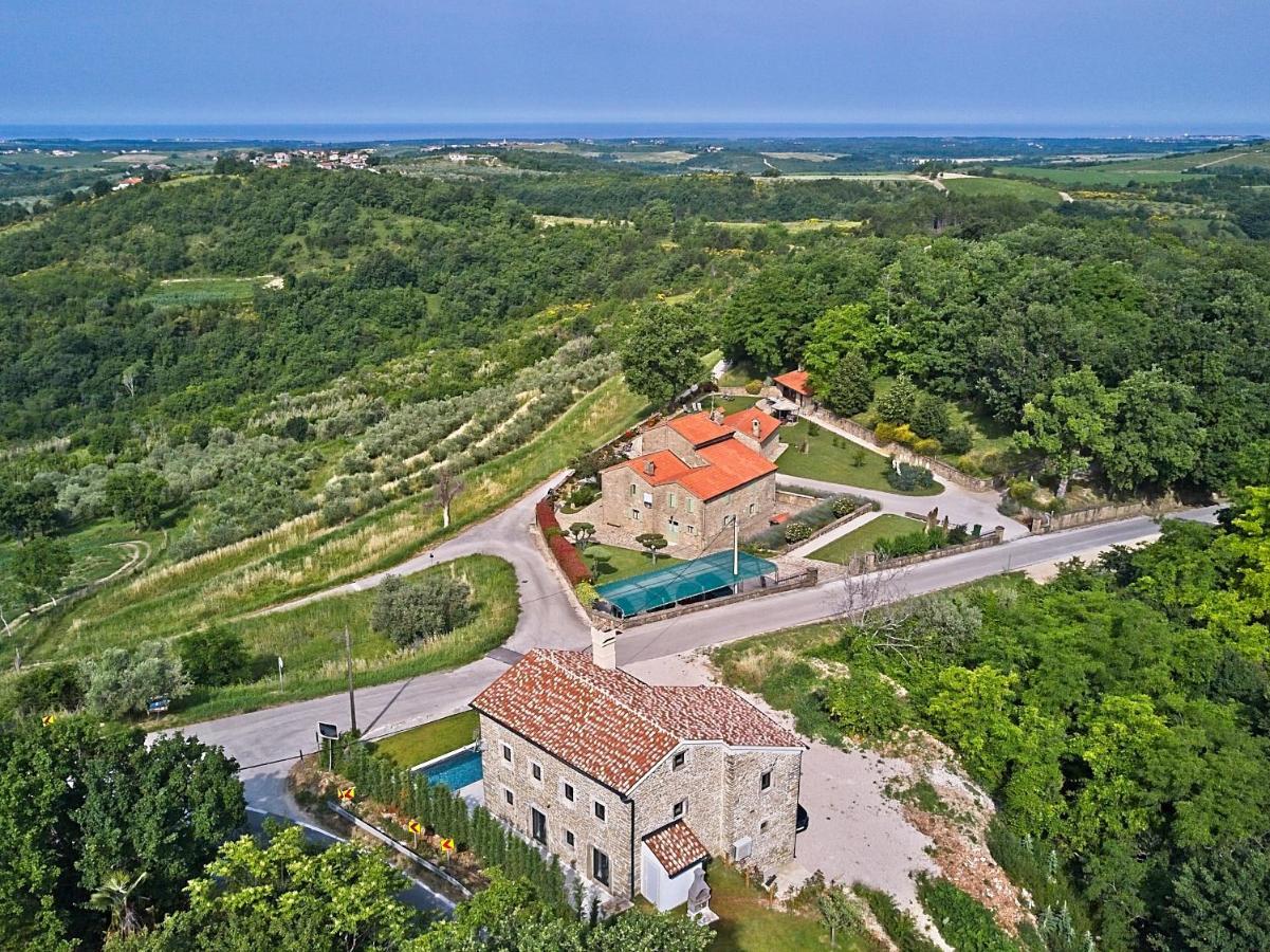 Villa Carica Krasica  Eksteriør billede